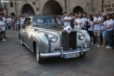 Desfile Jurados antes del Pregón / María Ferrer