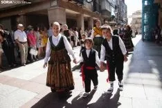 Foto 182 - Galer&iacute;a de im&aacute;genes: Desfile Domingo de Calderas