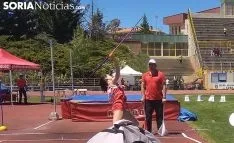 La joven atleta soriana en lanzamiento de jabalina. /SN