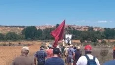 Romería a la atalaya de Quintanilla de Tres Barrios./ @Leopoldo Torre