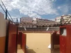 Nuevos baños en la plaza de toros. SN 