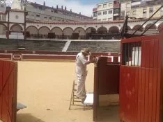 Nuevos baños en la plaza de toros. SN 