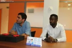 La Hermandad de Donantes de Sangre de Soria reconoce y premia a Alberto Escassi y Pape Diamanka. SN