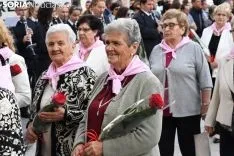 Una imagen de la ofrenda floral a la Virgen de los Milagros. /I. Grijalbo