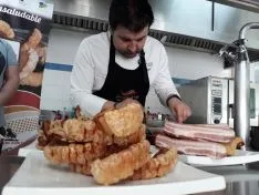 Una imagen de la difusión del Torrezno de Soria en la capital de España. /Cámara
