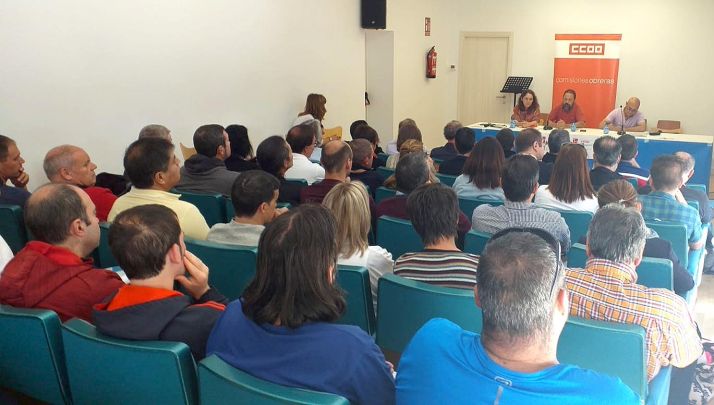 Imagen de la reunión del sindicato esta mañana de miércoles. 