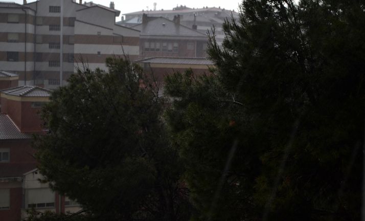 Aviso inminente de fuerte tormenta en el suroeste y en Soria capital