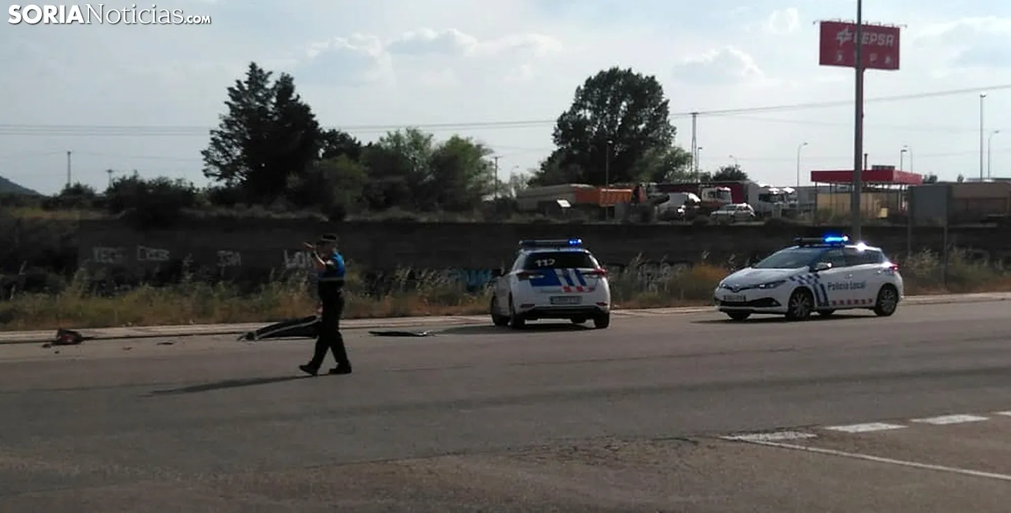 La Policía Local en el lugar del siniestro. /SN
