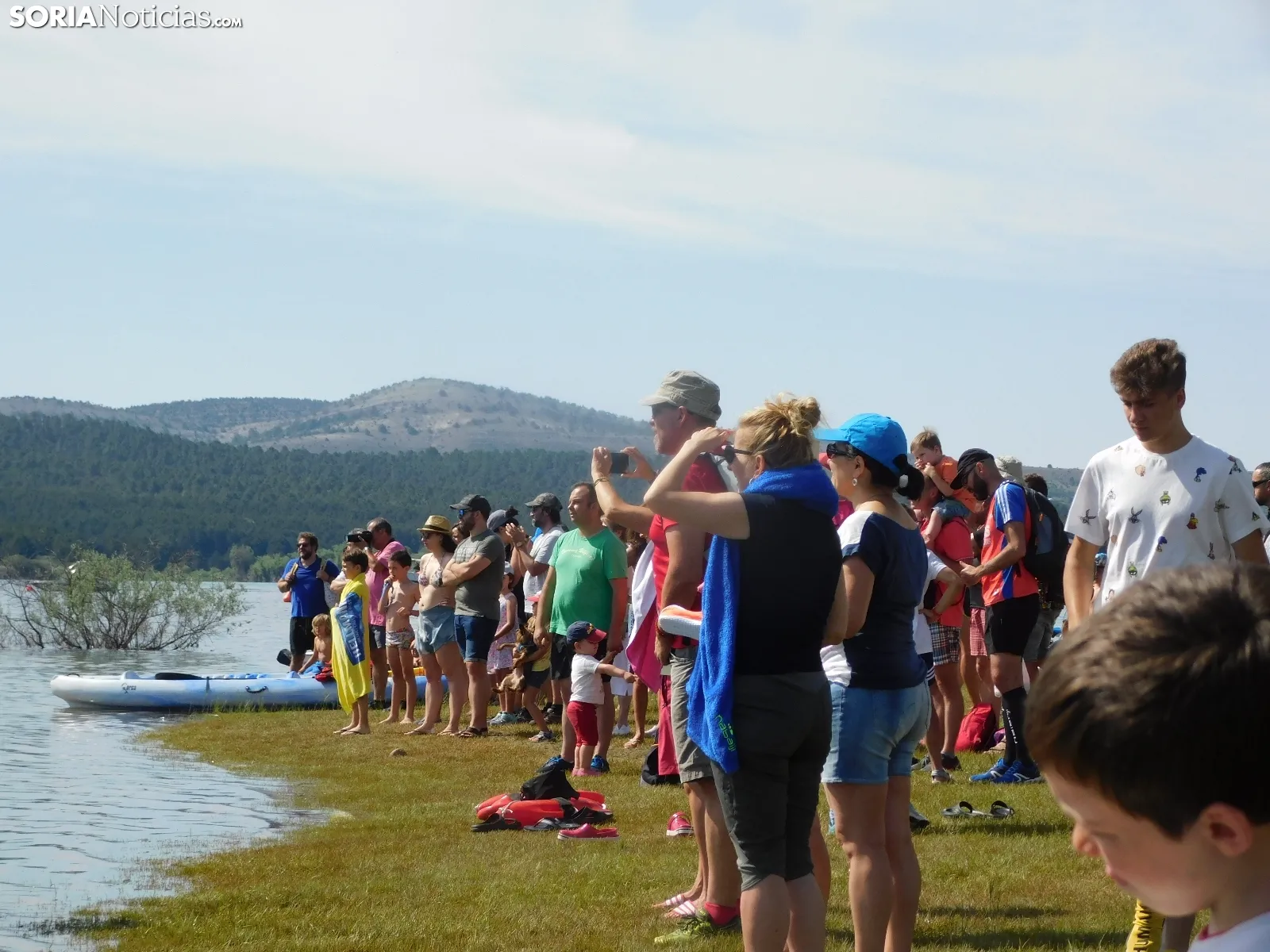 Foto 9 - 75 participantes en la primera traves&iacute;a a nado del Pantano