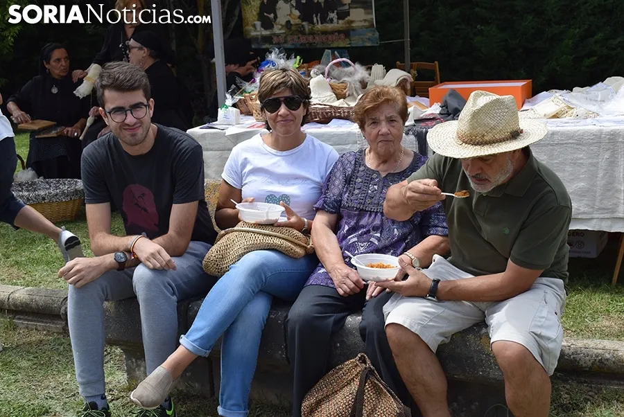 Foto 7 - Galer&iacute;a: miles de personas en la Feria Tradicional de Almarza