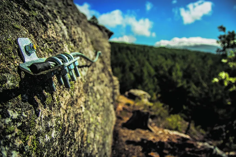 Foto 8 - Turismo de acero y de aventura: V&iacute;a Ferrata La Graja en Duruelo