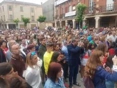 Manifestación en Salas contra el crimen machista