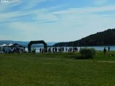 Foto 37 - 75 participantes en la primera traves&iacute;a a nado del Pantano