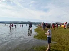 Foto 8 - 75 participantes en la primera traves&iacute;a a nado del Pantano