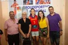 Homenaje a Cristina Ouviña / María Ferrer