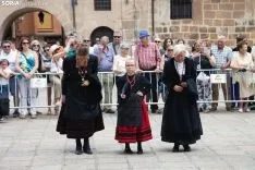 Procesión Lunes de Bailas / María Ferrer