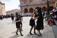 Procesión Lunes de Bailas / María Ferrer