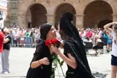 Procesión Lunes de Bailas / María Ferrer