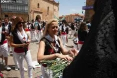 Procesión Lunes de Bailas / María Ferrer