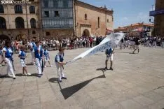 Procesión Lunes de Bailas / María Ferrer