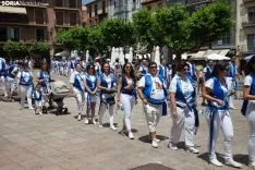 Procesión Lunes de Bailas / María Ferrer