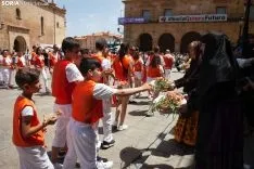 Procesión Lunes de Bailas / María Ferrer