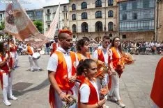 Procesión Lunes de Bailas / María Ferrer