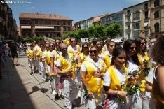 Procesión Lunes de Bailas / María Ferrer