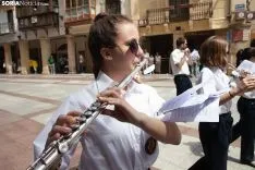 Procesión Lunes de Bailas / María Ferrer