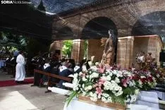 Procesión Lunes de Bailas / María Ferrer
