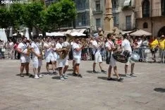 Procesión Lunes de Bailas / María Ferrer