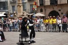 Procesión Lunes de Bailas / María Ferrer