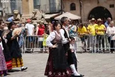 Procesión Lunes de Bailas / María Ferrer