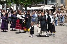 Procesión Lunes de Bailas / María Ferrer