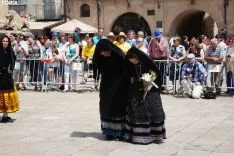 Procesión Lunes de Bailas / María Ferrer