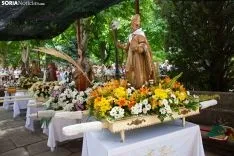 Procesión Lunes de Bailas / María Ferrer