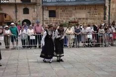 Procesión Lunes de Bailas / María Ferrer