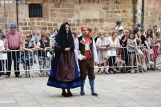 Procesión Lunes de Bailas / María Ferrer