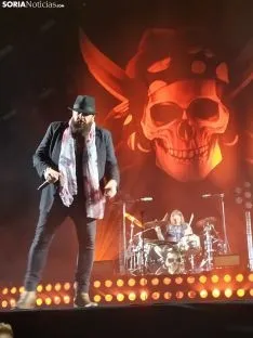 Marea toca en directo en Almazán.