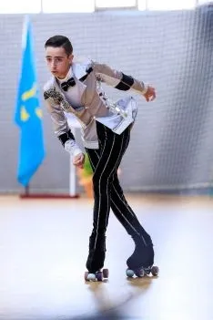 Foto 8 - El soriano H&eacute;ctor D&iacute;ez repite como campe&oacute;n nacional de patinaje art&iacute;stico