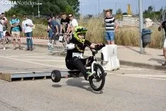 Carrera de Autos Locos de Camaretas.