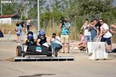 Carrera de Autos Locos de Camaretas.