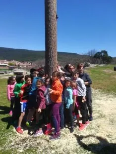 Foto 3 - El CEAS organiza una jornada intergeneracional sobre la pingada de Covaleda