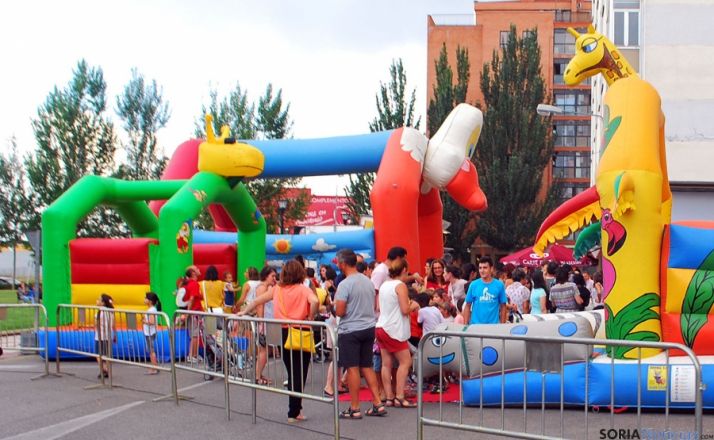 La Barriada presenta el programa de sus fiestas