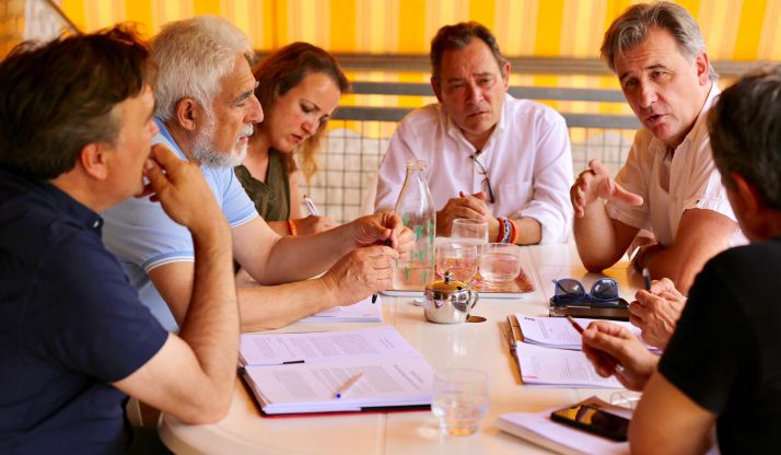 De Gregorio, en el encuentro con compañeros de partido de la España Vaciada. 