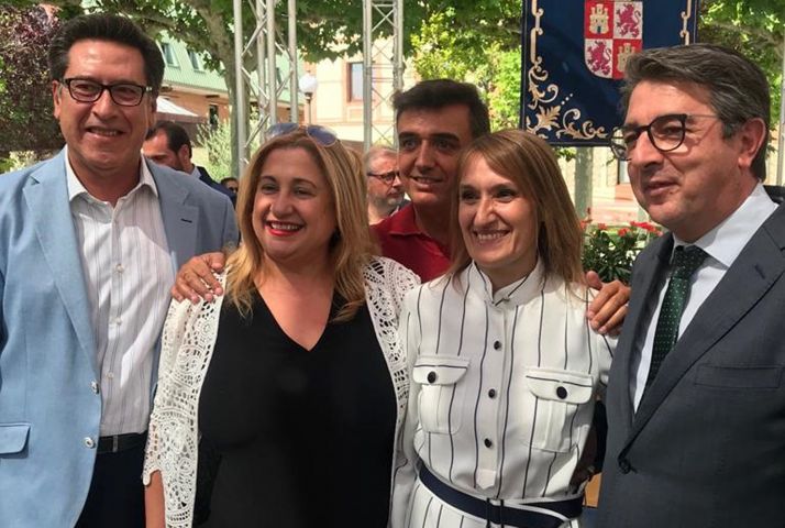 Yolanda de Gregorio (izda.) y Rocío Lucas, este miércoles en Valladolid. /PP