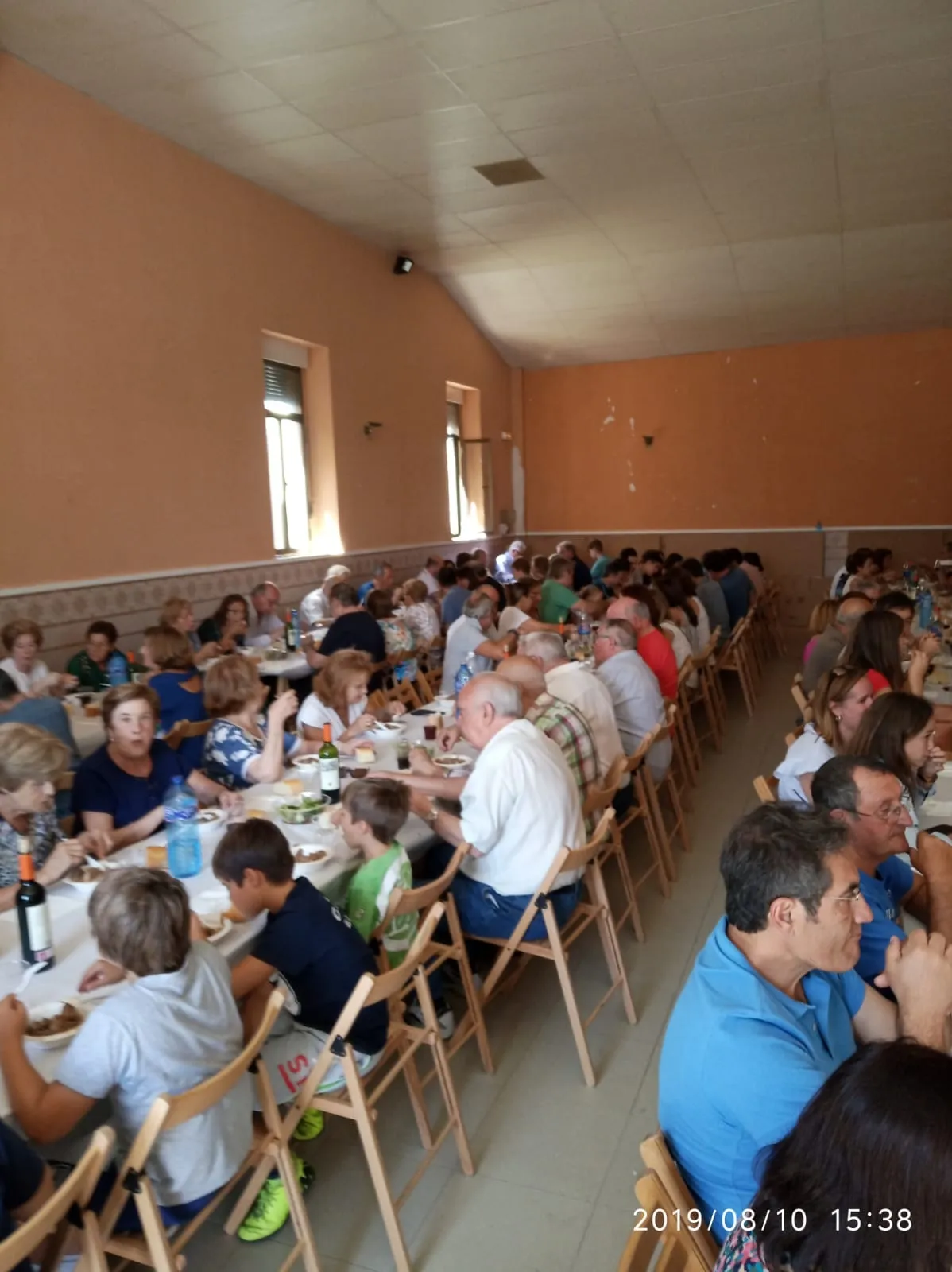Valdevellano de Tera come caldereta este sábado 10 de agosto.