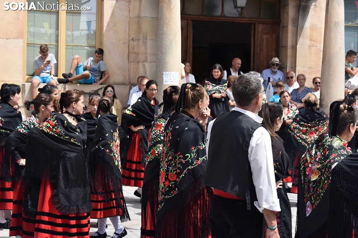 Baile de la Jota en Covaleda.
