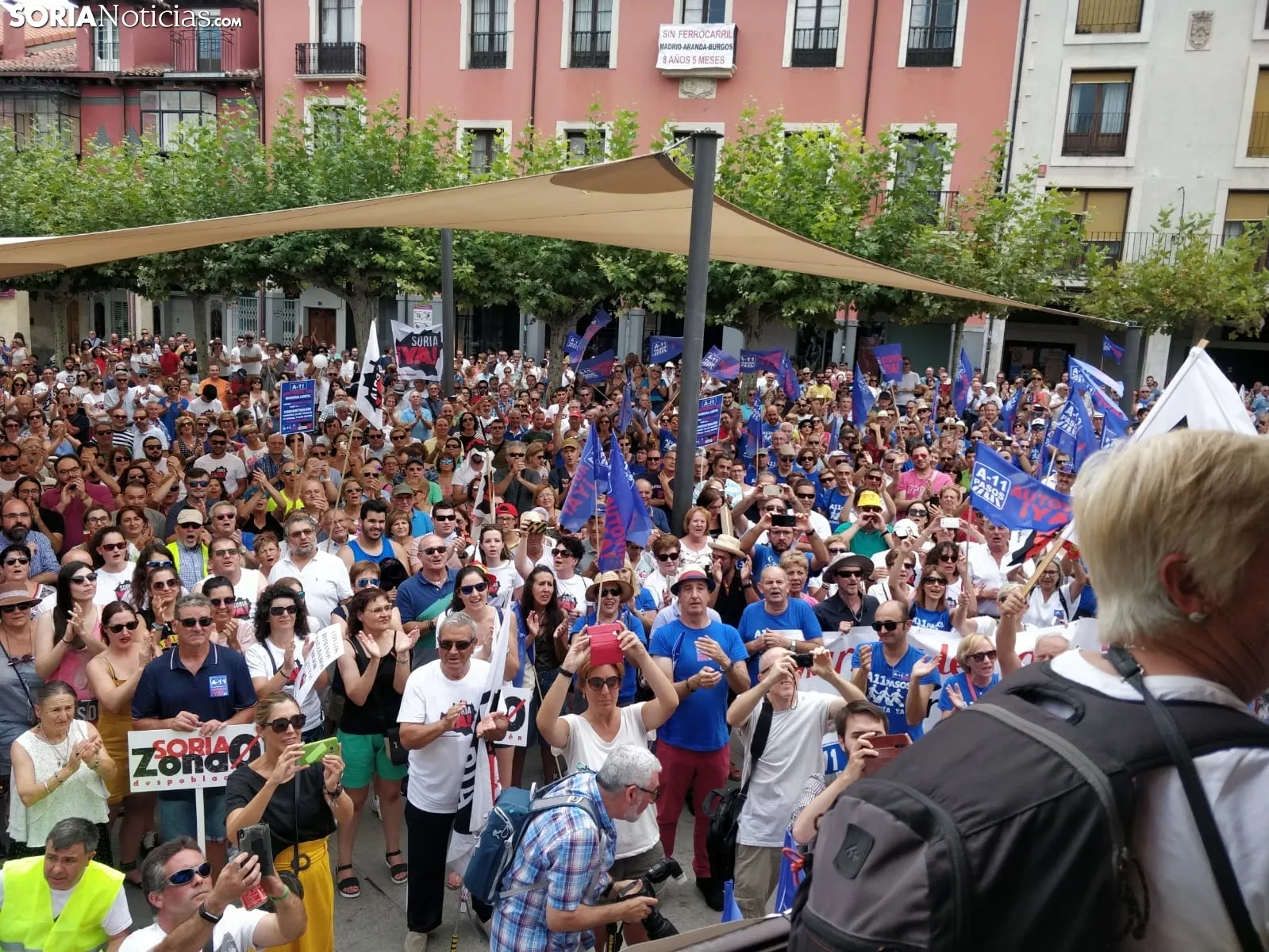 Concentración en Aranda por la marcha lenta por la Autovía dle Duero. /SN
