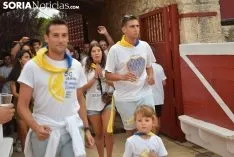 Caldereta popular en la plaza de toros de El Burgo. /SN